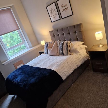 Star Apartment Dumbarton Esterno foto